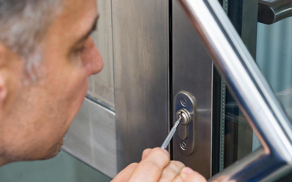 tarif horaire serrurier Évry